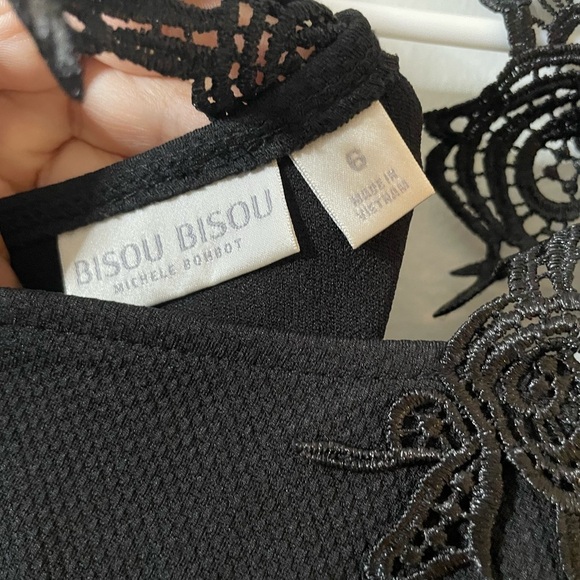 Bisou Bisou lace shoulder dress Size 6‎ - Picture 6 of 6